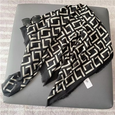 Платок #23052908