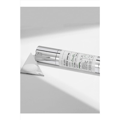 VT Cosmetics Интенсивная бустер-сыворотка для лица с микроиглами и экстрактом центеллы азиатской / Reedle Shot 300, 50 мл KRISTALLER, 1133544