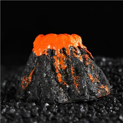 Грот с распылителем «Вулкан», 7×6.5×4.5 см