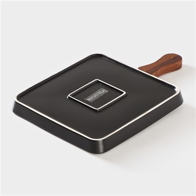 Блюдо фарфоровое для подачи с бамбуковой ручкой Magistro «Галактика», 30×20.5×2.3 см, цвет чёрный