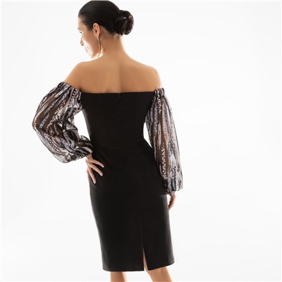 Платье-футляр, Слишком роскошно