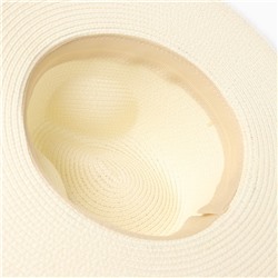 Шляпа женская с бомбошками, размер 54-56, белая, целлюлоза 100%