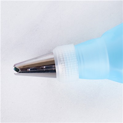 Кондитерские насадки с мешками 25 штук малые в контейнере /основание 18 мм /TW-952  /уп 72/щеточка, гвозди и насадка для эклеров/ПРОМО АКЦИЯ