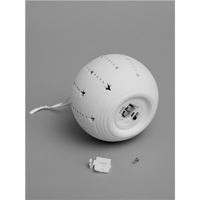 Ёлочный шар «Звёзды», 9×9×9.8 см, 1 LED, керамика, от батареек LR44×2, свечение тёплое белое