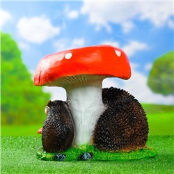 Садовая фигура из полистоуна «Гриб с двумя ежами», 30×26×30 см