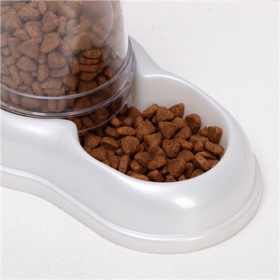 Автопоилка/автокормушка 0.6 л, белая перламутр