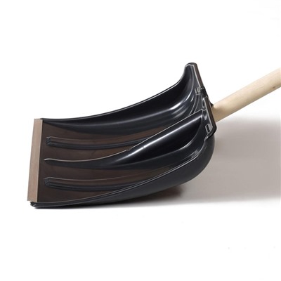 Лопата для уборки снега, пластиковый ковш 380×365 мм, металлическая планка, деревянный черенок, «Снеговик»
