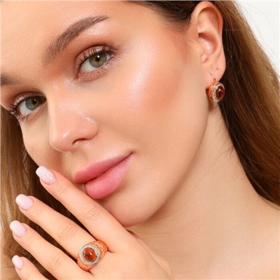 Комплект ювелирная бижутерия с крупным камнем коллекция  "Дубай" серьги и кольцо 19 р, покрытие: позолота, вставка: фианиты, искусственный янтарь, блестящий глиттер, цвет: прозрачный и янтарный, арт.2