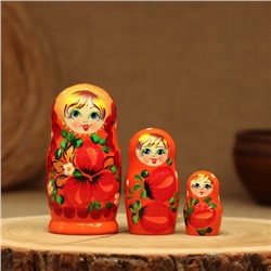 Матрёшка дерево «Земляничка», оранжевое платье, 3 кукольная, 10-12 см