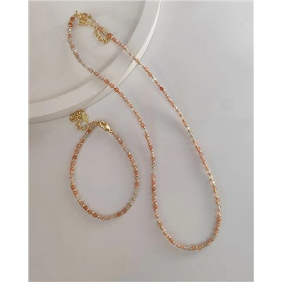 Комплект из натуральных камней и кристаллов