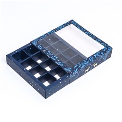 Коробка под 16 конфет «Новогодняя», 17.5×17.5×3.5 см