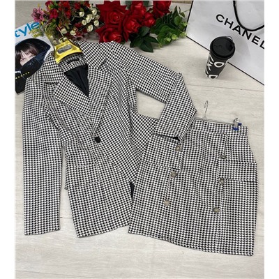 Костюм двойка