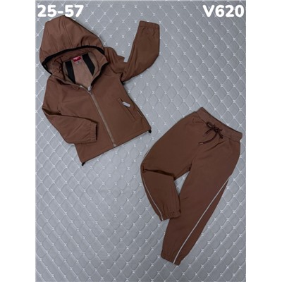 Костюм V620 коричневый