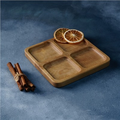 Менажница Доляна «Комо», 18×18×1.8 см, 4 секции, дерево берёза, пропитана маслом