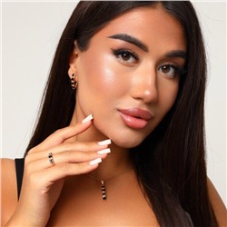 Комплект ювелирной бижутерии Дубайское золото в форме дорожки: серьги, кольцо и кулон с покрытием позолотой, вставка: фианиты, цвет: черный р-р 17, арт.214.624-17