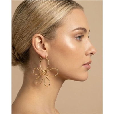 Стильные серьги