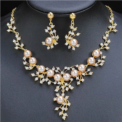 Комплект на гвоздиках арт. 22 7561 (id 289789)