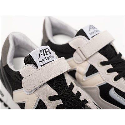 Кроссовки ONE 520