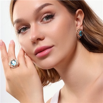 Комплект ювелирной бижутерии коллекция "Дубай" серьги и кольцо 19 р, покрытие позолота, вставка: фианиты, цвет: нежно-голубой и прозрачный, арт.215.394-19