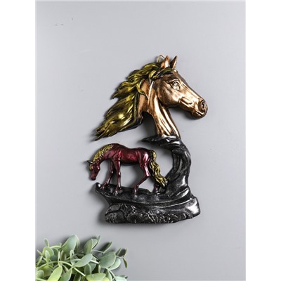 Панно настенное «Лошадь Зорька с жеребенком», декор, 19.5×14×2.5 см