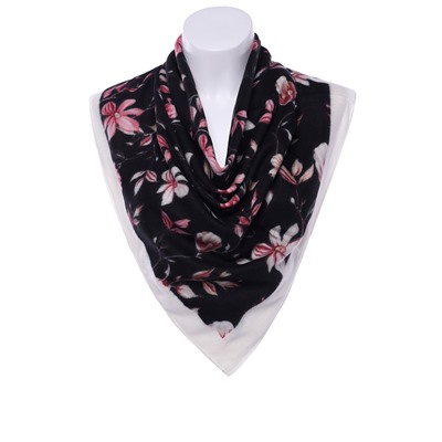 Платок D2545 цветы