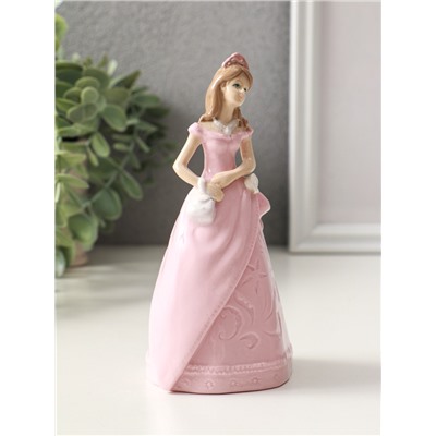 Фигурка керамика «Леди в розовом платье с сумочкой», 6.6×7.5×14.8 см