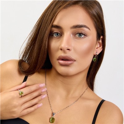 Комплект ювелирной бижутерии коллекция "Дубай" серьги, кулон и кольцо 18 р покрытие посеребрение, вставка: стекло, цвет: светло-зеленый, арт.215.627-18