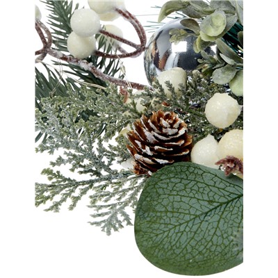 Декор настенный «Снежноягодник», 72×20 см, 18 LED, от батареек CR2032×2, свечение тёплое белое