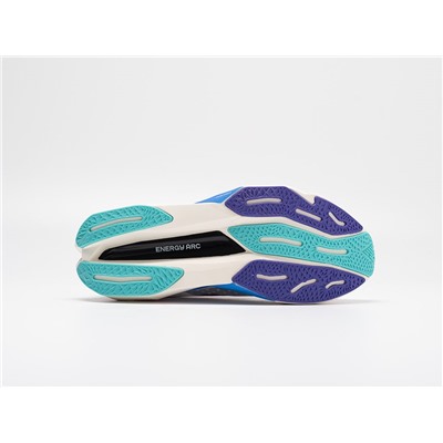 Кроссовки New Balance SC Elite v4