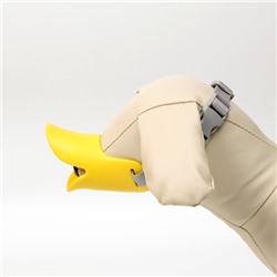 Намордник силиконовый, фиксирующий, размер S (ОМ 12 см, ОШ 17-30 см), жёлтый