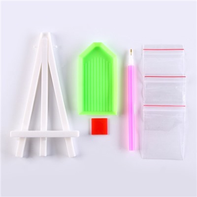 Алмазная вышивка с частичным заполнением «Богородица» 21×25 см, холст, ёмкость