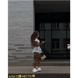 Джинсы #23069506