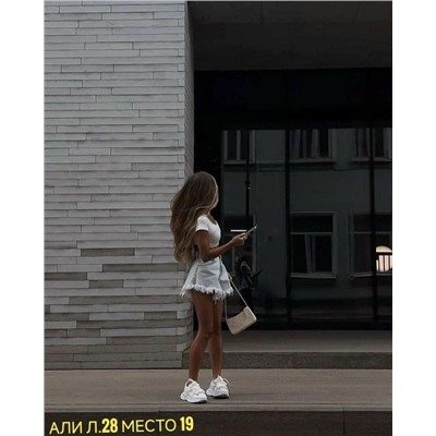 Джинсы #23069506