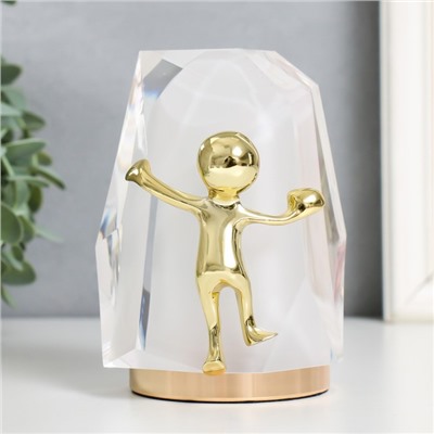 Фигурка «Человек вверх по льдине», 10×10×13 см