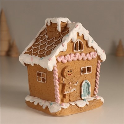 Фигурка светящаяся «Имбирный домик с печенюшкой», 11.2×9×12.8 см