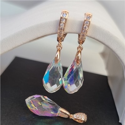 Комплект ювелирной бижутерии коллекция "Дубай" серьги и кулон, покрытие позолота, вставка: искусственный кристалл под Сваровски, цвет: хамелеон, арт.314.831