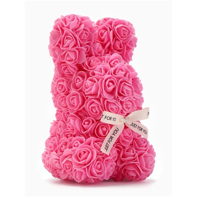 Зайчик из розовых роз