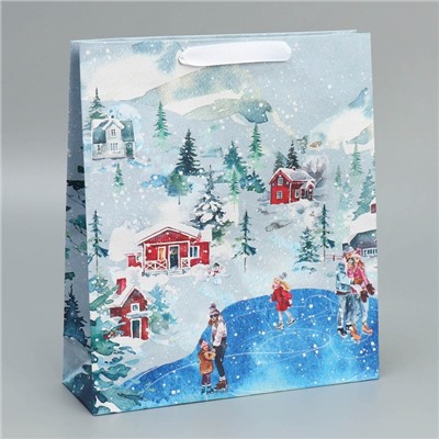 Пакет подарочный новогодний крафтовый «Чудеса случаются», M 26×30×9 см