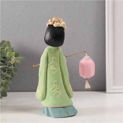 Фигурка светящаяся «Девочка в кимоно с фонариком», полистоун, зелёный, 3×AG3, 7.6×14×22 см