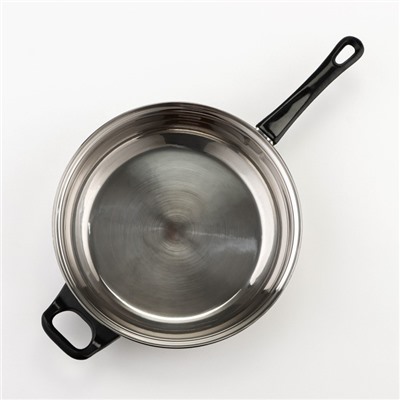 Набор посуды из нержавеющей стали «Чёрная ночь», 8 предметов: ковш 1.5 л, 2 кастрюли 2/3 л, сковорода d=24 см, крышки, стенки 0.3 мм, дно 5 мм