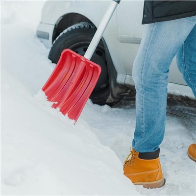 Лопата автомобильная пластиковая, ковш 240×300 мм, с алюминиевой планкой, алюминиевый черенок, 72-85 см, МИКС