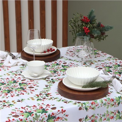 Скатерть Доляна «Хвойный узор» 145×260 см, 100% п/э