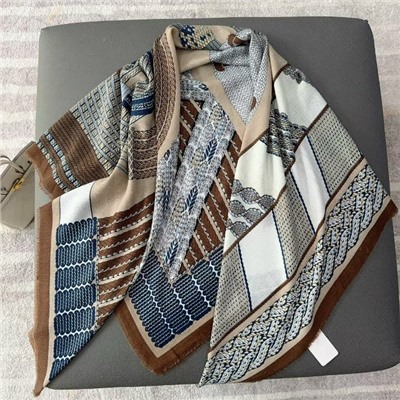 Платок #23052910