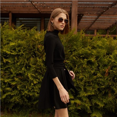 Платье мини женское MINAKU: Green trend, чёрное, размер 42