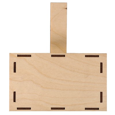 Деревянный скворечник - кормушка для птиц, закрытая