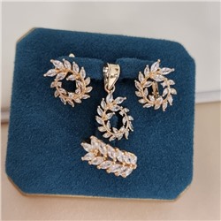 Комплект ювелирной бижутерии коллекция "Дубай" в форме веточки серьги, кулон и кольцо 18 р, покрытие позолота, вставка: фианиты, цвет: прозрачный, арт.217.508-18