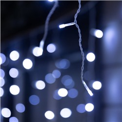 Гирлянда «Бахрома» 6 × 0.7 м, IP44, УМС, белая нить, 120 LED, свечение белое, мерцание, 220 В
