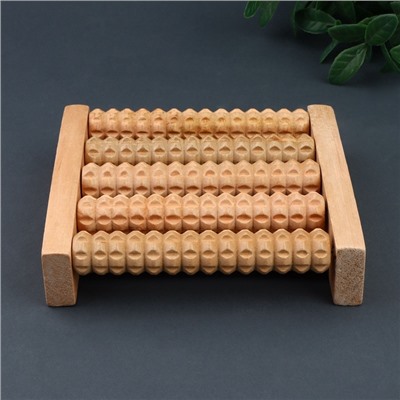 Массажёр для ног «Ножное счастье», 12.5×14×3.5 см, 5 рядов, деревянный