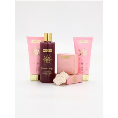 Подарочный набор новогодний, гель для душа, лосьон, пена, соль для ванны 2 шт., бомбочка, URAL LAB