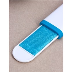 Щётка для удаления шерсти и волос с одежды и мебели, 13.5×6×3 см, цвет синий